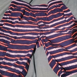 Boys shorts sz: 4T